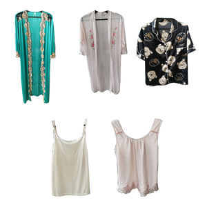 Fardos de Roupas Usadas Femininas de Alta Qualidade da UKay UKay Fábrica Coreana 100kg Vestido Vip Roupas Usadas do Japão para o Verão - Product Image 6