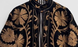 Handmade Rajasthan Suzani <b>Velvet</b> Bomber Jacket <b>Women</b> Winter Breathable Embroidered Cotton Lining OEM ODM Private Label - Product Image 4