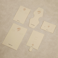 Cartes de présentation d'oreillettes en papier personnalisées, écologiques et imprimées sur mesure, avec logo et design personnalisé pour l'emballage de bijoux multiples