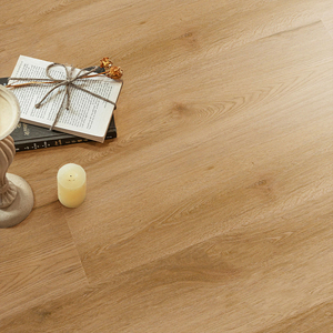 พื้นไม้ราคาแข่งขัน เรียบเนียน ทนต่อรอยขีดข่วน รับประกันหนึ่งปี พื้นไม้เอ็นจิเนียร์ฮิคกอรี่สำหรับห้องนั่งเล่น - Product Image 1