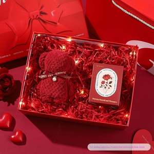 Caja de Regalo de Materiales Reciclados Laminados en Rojo Púrpura, Embalaje Personalizado para Cumpleaños de Novia, Forma Rectangular, Vela Hecha en China - Product Image 3