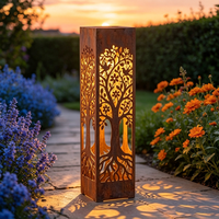 Nouvelles lanternes solaires rustiques en forme d'arbre de vie pour décorer les jardins, les cours et les arrière-cours