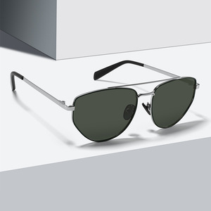 Lunettes de soleil aviateur unisexes, monture en métal, verres TAC, protection UV400, pour la conduite, la pêche, les tenues tendance - Product Image 1