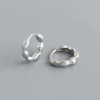 Nouvelle conception Boucles d'oreilles plaquées or 18 carats Boucles d'oreilles cerceau en argent sterling 925