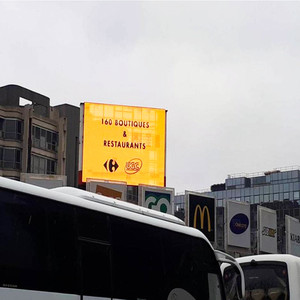 Pellicola Adesiva 3D Trasparente per Schermo LED da Parete per Pubblicità Esterna - Product Image 3