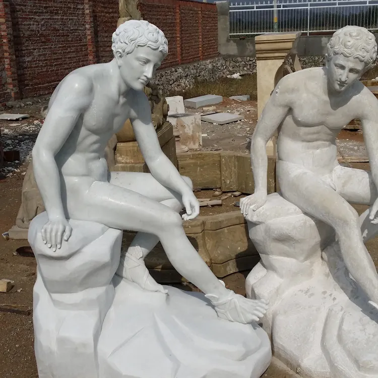 Multifunktion ale alte römische Statuen