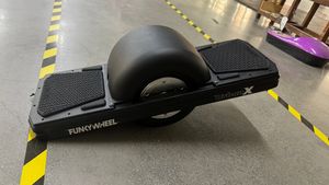 Trottinette Électrique Monoroue Haute Performance 700W avec Moteur Brushless, Auto-Équilibrée, Batterie Lithium 10AH, Étanche et Longue Autonomie - Product Image 5