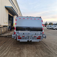Camion Compacteur à Ordures Dongfeng 4x2 Prix Usine Grande Capacité Conception Durable Idéal pour les Opérations d'Assainissement Urbain