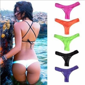 Nouveau maillot de bain string plissé uni sexy pour femme, style européen et américain, lingerie sexy - Product Image 1