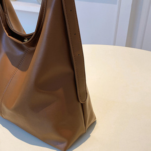ZPB2837 Bolso Cruzado de Gran Capacidad para Damas en PU Personalizado con Patrón a Cuadros Simple Portátil con Cremallera a la <span class=keywords><strong>Moda</strong></span> para el Verano - Product Image 3