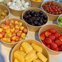 Bol à salade jetable en papier kraft rectangulaire personnalisé avec couvercle, conteneur alimentaire biodégradable et écologique pour les collations et les bonbons