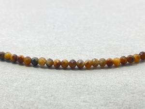 Gargantilla de Cuentas de Ojo de Tigre, Joyería Delicada con Piedras Preciosas, Cuentas Microfacetadas, Collar de Cristal, Joyería Minimalista, Collar con Piedras Preciosas Pequeñas - Product Image 4