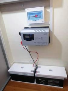 อินเวอร์เตอร์พลังงานแสงอาทิตย์แบบไฮบริด<span class=keywords><strong>12V</strong></span> 110V <span class=keywords><strong>220V</strong></span> 5KW 48V MPPT HYBRID MPPT - Product Image 3