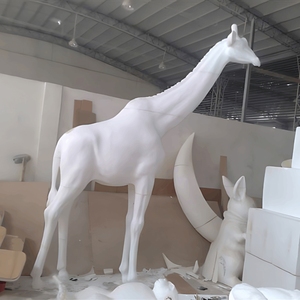 Sculpture de <span class=keywords><strong>girafe</strong></span> de dessin animé artificiel de jardin en résine de qualité supérieure réaliste pour la décoration de paysage dans les jardins et les jardins d'enfants - Product Image 6