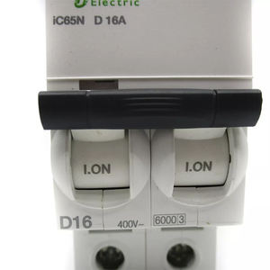 새로운 오리지널 Sch-neider EA9AN2PC6A 전기 소형 회로 차단기 EA9AN2P C6A C16A C32A C25A C50A C63A - Product Image 2