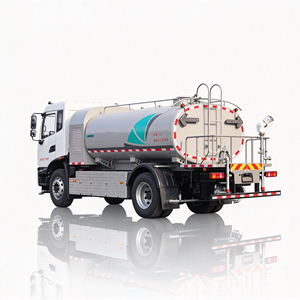 Camion arroseur Dongfeng 4X2 avec réservoir en acier au carbone de 13m3, camion d'arrosage municipal - Product Image 2