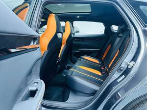 Voiture à essence Changan UNI-V 1.5 édition 2024 à prix abordable, <span class=keywords><strong>automobile</strong></span> haute performance - Product Image 6