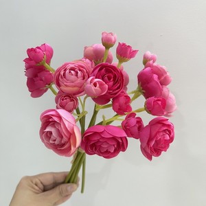 Bouquet <span class=keywords><strong>de</strong></span> mini-lotus artificiel fait main à tiges courtes, 6 têtes, avec camélias, fleurs <span class=keywords><strong>de</strong></span> prunier et roses, pour décoration florale <span class=keywords><strong>de</strong></span> mariée à tenir à la main - Product Image 5