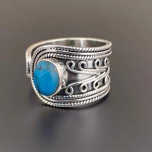 Anillo de Plata de Ley 925 Natural Hecho a Mano con Turquesa de Corte Ovalado, Estilo Clásico, Talla Ajustable, para Bodas y Fiestas - Product Image 2