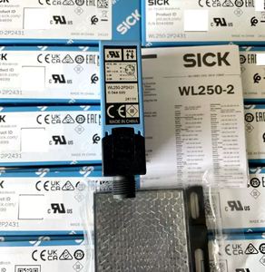 Nuevo Sensor Fotoeléctrico Industrial de Medición de Alto Desplazamiento Serie DT50 SICK DT50-P1113 Original - Product Image 1