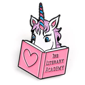 Broche de Solapa con Diseño de Caballo, Estilo Vintage, Aleación de Zinc, Esmalte, Acabado Arenado, Precio de Fábrica, OEM, Venta al Por Mayor - Product Image 1