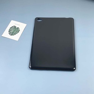 ใหม่ล่าสุดเคสฝาหลังแท็บเล็ต TPU แบบนิ่มสีดำเงาสำหรับ Honor <span class=keywords><strong>Pad</strong></span> 2 5 6 7 X6 8 X8 <span class=keywords><strong>M5</strong></span> X9 M2 M3 M6 V7 V6 V8 waterplay 8 C5 - Product Image 1