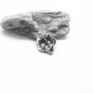 Yunnique – collier avec pendentif tête de renard féroce, en acier titane, unisexe, design du zodiaque animal, bijoux à la mode - Product Image 3