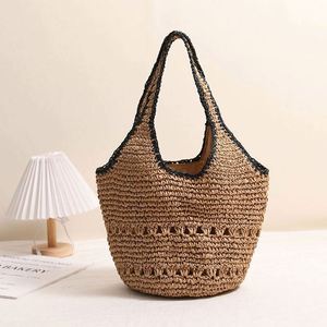 2025 Summer New Arrival <b>Large</b> Capacity Women's Casual Woven Straw <b>Bag</b> Vintage Fashion <b>Shoulder</b> <b>Bag</b> with Open Closure - Product Image 3