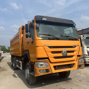 Camión Volquete Diésel Sinotruk Howo 371HP 10 Ruedas 6×4 Euro II LHD para Proyectos de Minería e Ingeniería - Product Image 1