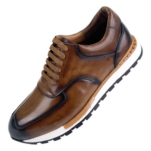 Chaussures décontractées haut de gamme pour hommes en cuir véritable, confortables et souples, fabriquées à la main, à lacets, avec motif imprimé, légères, grandes tailles, toutes saisons - Product Image 1