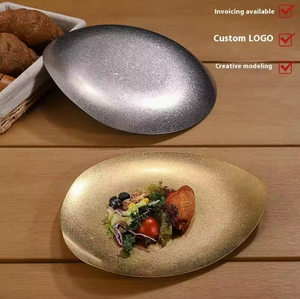 Assiette à dîner de forme irrégulière en acier inoxydable 304 or rétro de luxe Assiette peu profonde de style industriel Assiette à gâteau salade coréenne Assiette à steak - Product Image 2