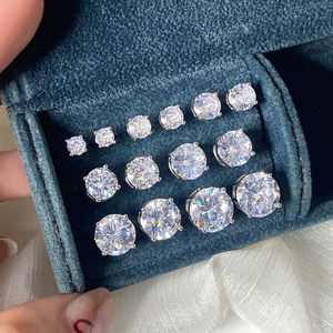 ต่างหูทรงกลมแบบติดหู ประดับเพชรซิรคอน ชุบโรเดียมและทอง 18K สไตล์ฮิปฮอป ดีไซน์น่ารัก เหมาะสำหรับเป็นของขวัญสำหรับผู้หญิง - Product Image 1