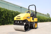 RWYL81BC Rouleau vibratoire combiné de 1,7 tonne, compacteur d'asphalte hydraulique autoporté avec moteur Yanmar, rouleau compresseur de chantier