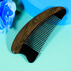 Peine de sándalo para masaje del cuero cabelludo de 10-15 cm para el cuidado del cabello y la relajación - Product Image 4
