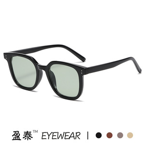 แว่นตาป้องกันแสงสีฟ้าทรงสี่เหลี่ยมกรอบเต็มยี่ห้อ Yingtai สำหรับทุกเพศ เลนส์ Plano เลนส์ PC สไตล์เรโทร - Product Image 1