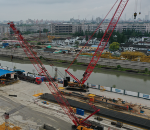 Grúa sobre orugas SCC3200A-9 SCC3500A-9, duradera y fiable |   Capacidad de 350t para Grandes Obras de Ingeniería - Product Image 4