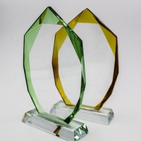 YL-2056 Trophée en verre cristallin transparent en forme d'iceberg, personnalisé, écologique, avec bordure colorée, gravure laser, coffret cadeau, vente en gros