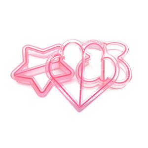 CHUJU Coupe-gâteau et pain en plastique de qualité alimentaire Moule coupe-sandwich de forme différente pour enfants pour <span class=keywords><strong>emporte</strong></span>-pièces - Product Image 5