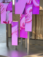 Écran d'installation artistique LED, positionnement modulaire réglable, affichage LED couleur, contrôle par application mobile pour la décoration commerciale