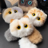 Porte-clés en peluche créatif, mignon et amusant pour chats, pièce polyvalente à suspendre pour sacs d'école, cadeau tendance