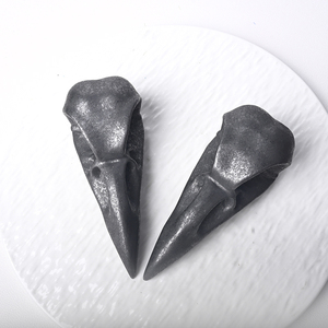 Calaveras de Cuervo Talladas a Mano en Cristal Natural Shungite, Calaveras de Cuervo de Cristal para Regalo, Venta al Por Mayor - Product Image 6