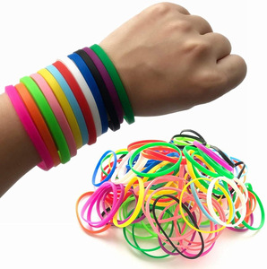 สายรัดข้อมือซิลิโคนแบบกำหนดเองสำหรับงานอีเว้นท์ - Product Image 1