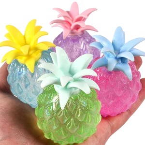 Juguete Blandito de Maltosa con Forma de Fruta, Piña Brillante, Pelota Antiestrés de Rebote Lento, Juguete Sensorial para Apretar - Product Image 6