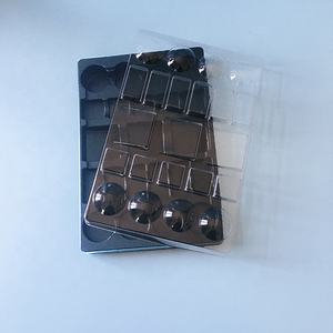 Bandejas de <span class=keywords><strong>chocolate</strong></span> PET personalizadas con tapa Embalaje de bandeja de blíster de plástico - Product Image 2