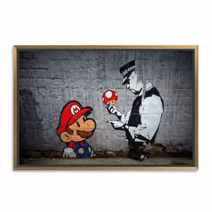 Toile imprimée : Décoration Graffiti Banksy Super Mario & Policeman, TOILE ENCADRÉE DORÉE - Product Image 2