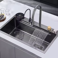 Grand évier de cuisine à réservoir unique en acier nano-inoxydable noir avec porte-couteau et drainage à un bouton avec bouton de console