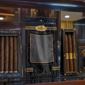 Kantong Plastik Pelembap Kemasan Tembakau Khusus, Kantong Humidor Cerutu yang Dilembapkan untuk 4-5 Cerutu dengan Higrometer & Pembagi - Product Image 1