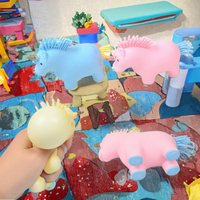 EE1095 Licorne pour balles, jouet sensoriel lumineux en TPR, perles d'eau, boule de pression en forme de raisin, jouet sensoriel doux pour enfants, balle anti-stress