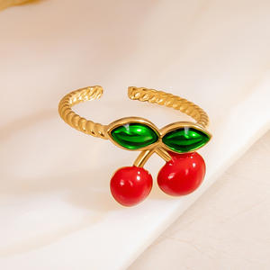 Anillo Ajustable con Forma de Fruta, Chapado en Oro de 18k, Acero Inoxidable, Diseño de Manzana, Cereza y Sandía, Joyería Unisex para Regalo - Product Image 3