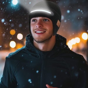 Bonnet <span class=keywords><strong>LED</strong></span> lumineux chaud d'hiver rechargeable lavable avec casque audio sans fil et écouteurs sportifs – Cadeau - Product Image 6